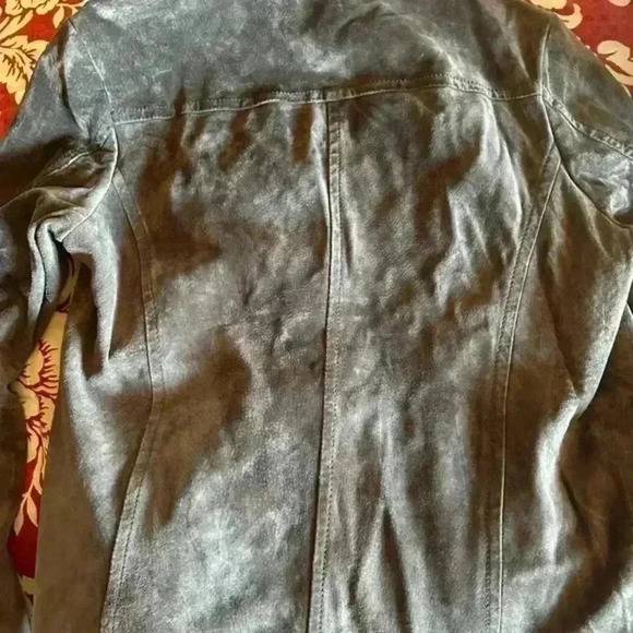 Liz Claiborne size large suede jacket‎ NWOT. Fully lined. Patch pockets, zipper. - Picture 4 of 11